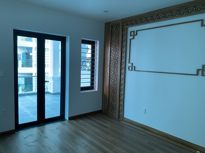 BÁN NHÀ ĐỘC LẬP 5 TẦNG – CẦU THANG MÁY – VỊ TRÍ ĐẮC ĐỊA TẠI LÊ HỒNG PHONG, HẢI PHÒNG 